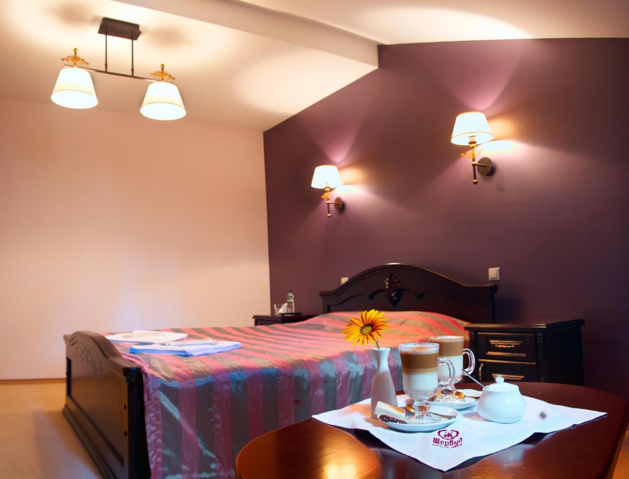 Sherwood Hotel Довгомостиська Номер фото
